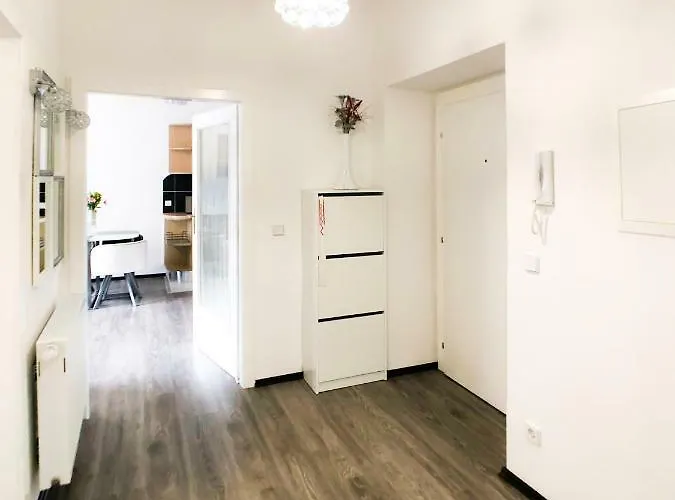 Apartment Lara
