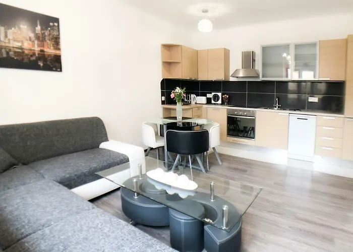 Apartment Lara *